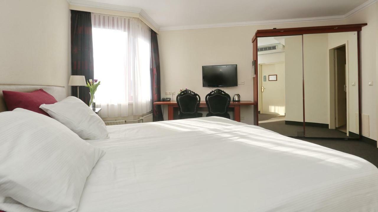Hotel Restaurant & Casino De Nachtegaal Lisse Luaran gambar